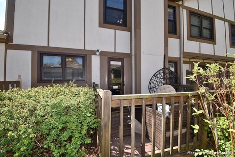 1109 Wheaton Oaks Dr, Wheaton, IL 60187 photo 38