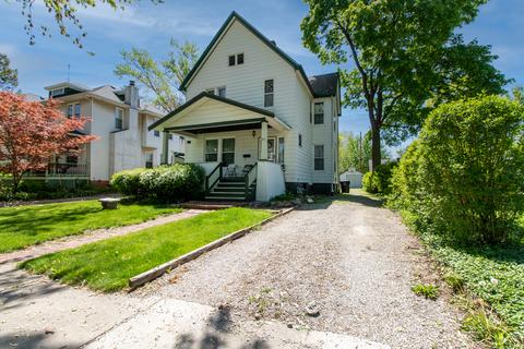 617 E Chestnut St, Bloomington, IL 61701 photo 32