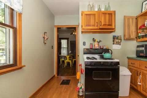 617 E Chestnut St, Bloomington, IL 61701 photo 25