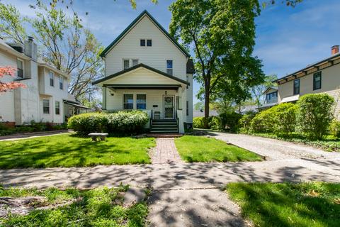 617 E Chestnut St, Bloomington, IL 61701 photo 1