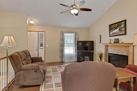 213 Martin St, Normal, IL 61761 photo 4