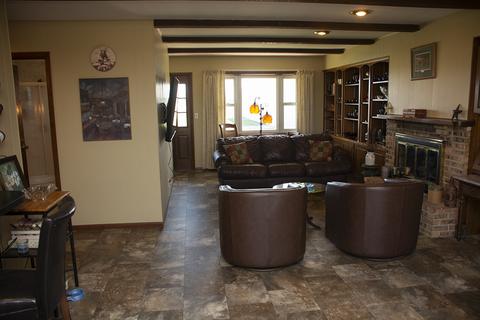 14163 Yager Rd, Morrison, IL 61270 photo 9
