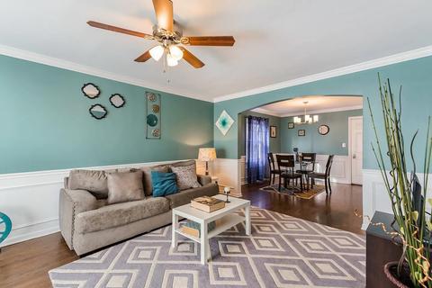 8814 Forestview Rd, Evanston, IL 60203 photo 3