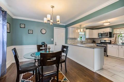 8814 Forestview Rd, Evanston, IL 60203 photo 6
