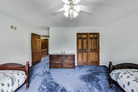 8931 Royal Dr, Burr Ridge, IL 60527 photo 25