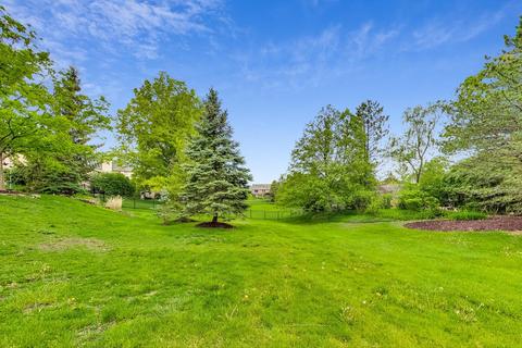 8931 Royal Dr, Burr Ridge, IL 60527 photo 43