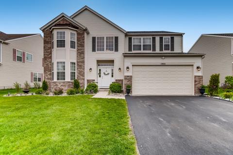 1904 Crestview Dr, Plainfield, IL 60586 photo 1