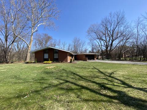 81 Graymoor Ln, Olympia Fields, IL 60461 photo 2