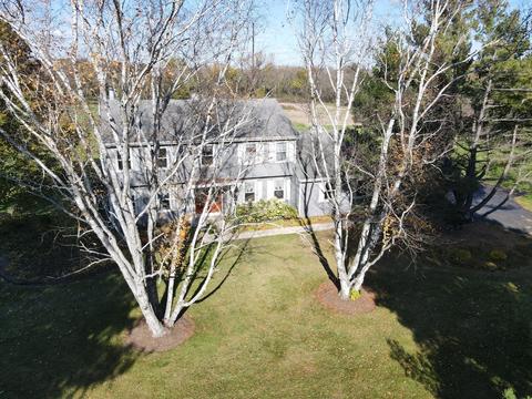 40 W574 Bowes Rd, Elgin, IL 60124 photo 1