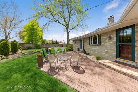 669 E Turner Ave, Roselle, IL 60172 photo 23