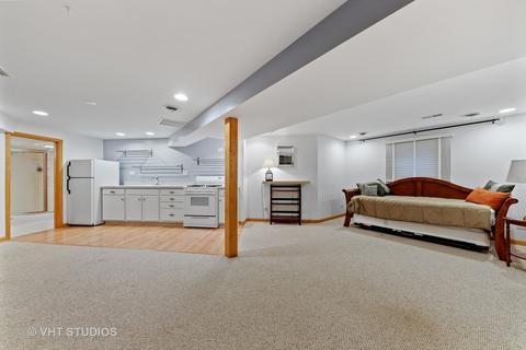 669 E Turner Ave, Roselle, IL 60172 photo 19