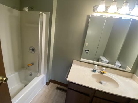 811 Middle Rd, Fulton, IL 61252 photo 20