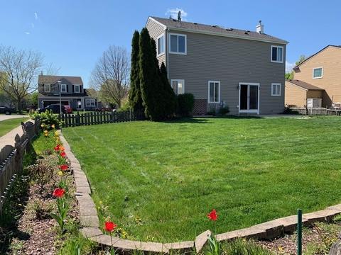 121 Troutman Dr, Bartlett, IL 60103 photo 2