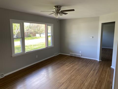 1016 Althoff Dr, Mchenry, IL 60051 photo 6