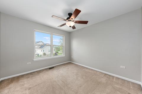 351 Plainview Dr, Bolingbrook, IL 60440 photo 23