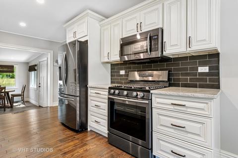 675 Mohave St, Hoffman Estates, IL 60169 photo 6