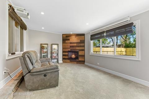 675 Mohave St, Hoffman Estates, IL 60169 photo 10