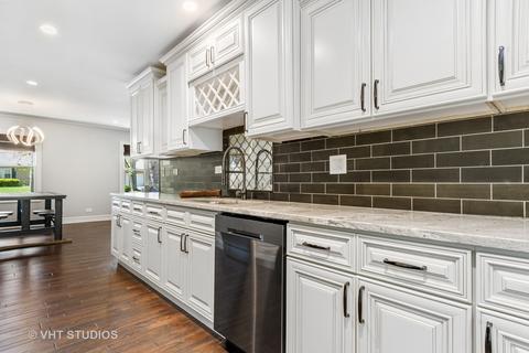675 Mohave St, Hoffman Estates, IL 60169 photo 7