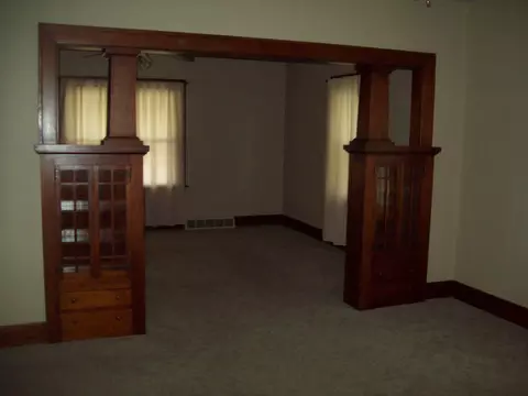 203 S Main St, Ohio, IL 61349 photo 8