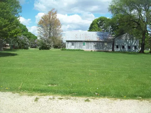 203 S Main St, Ohio, IL 61349 photo 3
