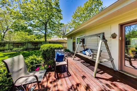703 Spring St, Roselle, IL 60172 photo 17