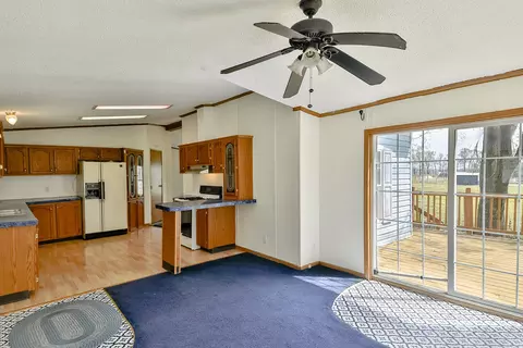 8494 Friday Rd, Davis Junction, IL 61020 photo 6