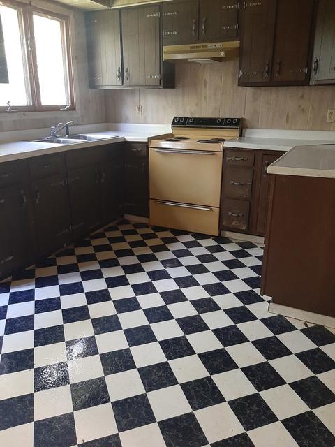 5 E Lions St, Newark, IL 60541 photo 6