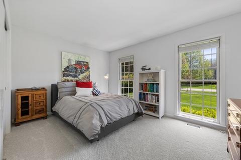 937 Buckingham Dr, Wheaton, IL 60189 photo 13