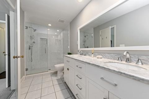 937 Buckingham Dr, Wheaton, IL 60189 photo 11