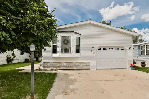 310 Elder Ln, Belvidere, IL 61008 photo 3