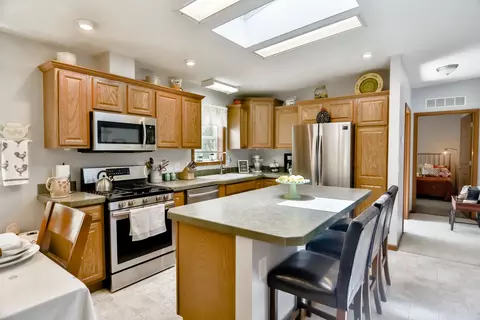 310 Elder Ln, Belvidere, IL 61008 photo 13