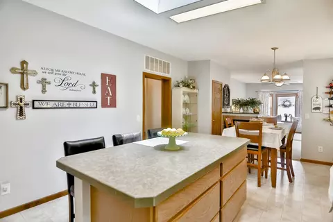 310 Elder Ln, Belvidere, IL 61008 photo 15