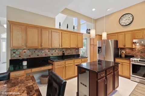 7 White Chapel Ct, Algonquin, IL 60102 photo 6