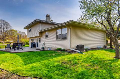 1112 Crestview Cir, Elgin, IL 60123 photo 27