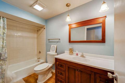 1112 Crestview Cir, Elgin, IL 60123 photo 23