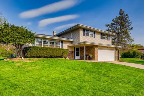 1112 Crestview Cir, Elgin, IL 60123 photo 2