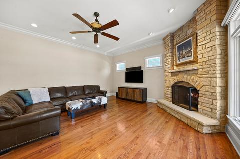 117 E Wilson St, Elmhurst, IL 60126 photo 10