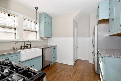 714 E Illinois St, Wheaton, IL 60187 photo 17