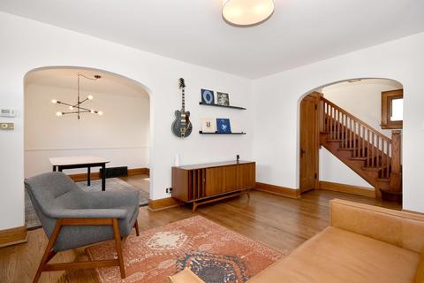 714 E Illinois St, Wheaton, IL 60187 photo 11