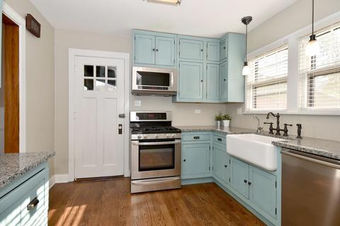 714 E Illinois St, Wheaton, IL 60187 photo 16