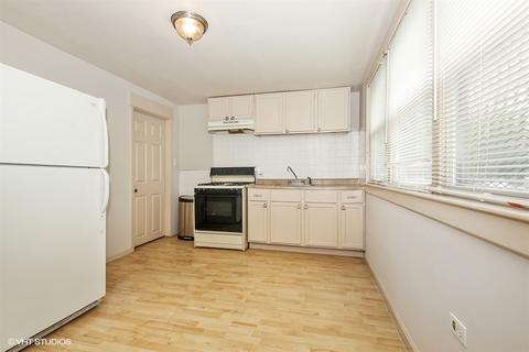 64 E 37th St, Chicago, IL 60653 photo 3