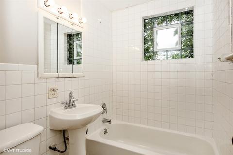 64 E 37th St, Chicago, IL 60653 photo 6