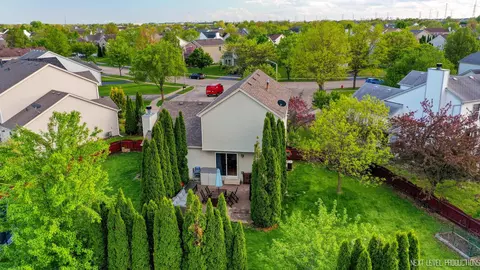 1916 Prairie Ridge Ct, Plainfield, IL 60586 photo 11