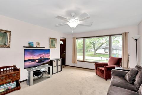 4936 138th Pl, Crestwood, IL 60445 photo 3