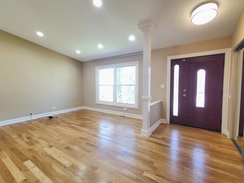 4425 Westbridge Ct, Hoffman Estates, IL 60192 photo 3