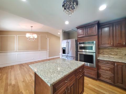 4425 Westbridge Ct, Hoffman Estates, IL 60192 photo 11