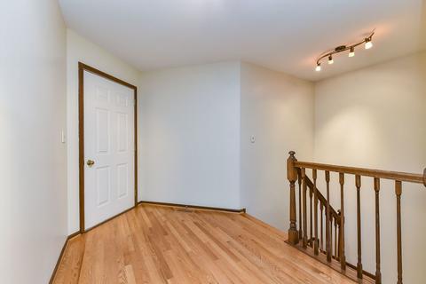 21224 Silktree Cir, Plainfield, IL 60544 photo 2