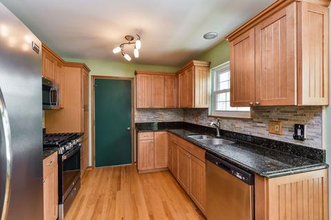 21224 Silktree Cir, Plainfield, IL 60544 photo 6