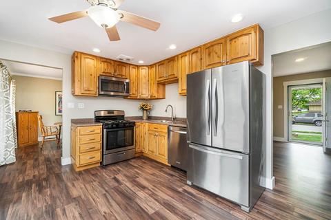 2285 185th Pl, Lansing, IL 60438 photo 10
