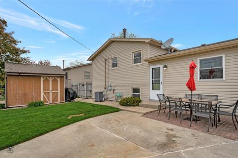 5835 Stuart Ln, Oak Forest, IL 60452 photo 17